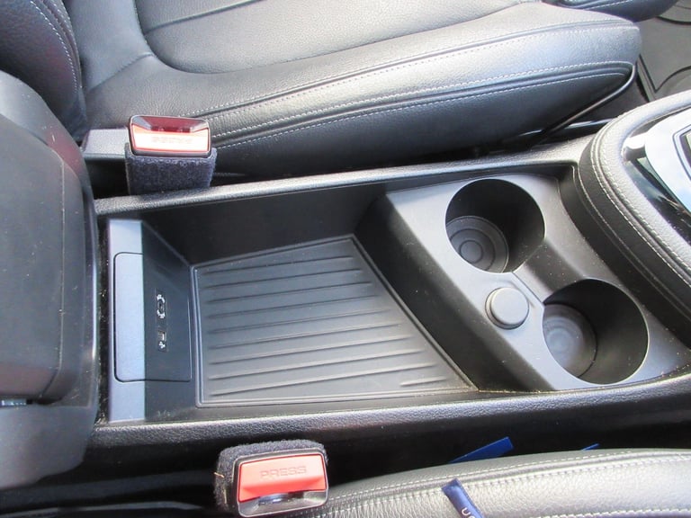 2016 BMW 2 Series Gran Tourer 220i Luxury Gran Tourer ESTATE Petrol Automatic