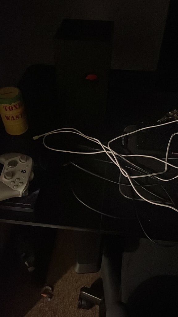 image for Xbox Series x 1TB with gamesir g7 pro