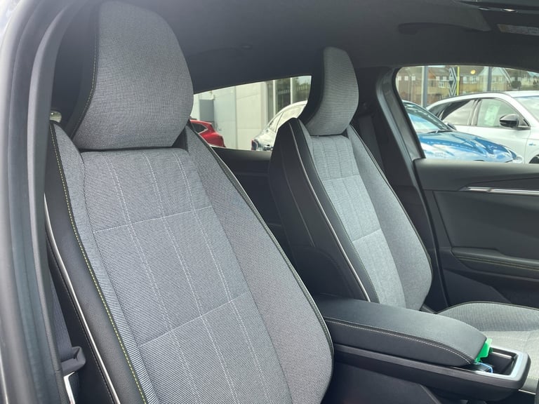 2025 Renault Megane E Tech EV60 160kW Techno Comfort Range 60kWh 5dr Auto Hatchback Electric Auto...
