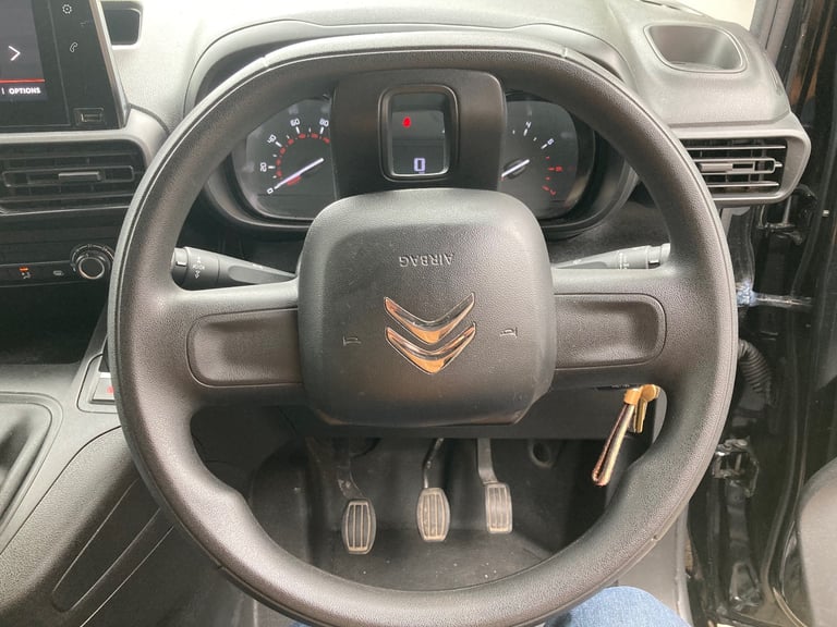 2021 Citreon Berlingo XL 3 seats 1.5 BlueHDi 950Kg Enterprise 92k/1 owner/FSH NO VAT