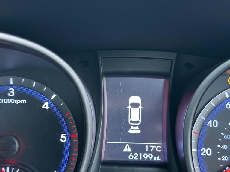 2016 Hyundai Santa Fe 2.2 CRDi SE 4WD Euro 5 5dr (5 seat) ESTATE Diesel Manual