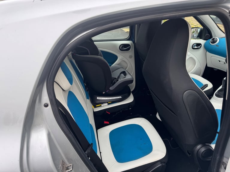 Smart, FORFOUR, Hatchback, 2015, Manual, 999 (cc), 5 doors