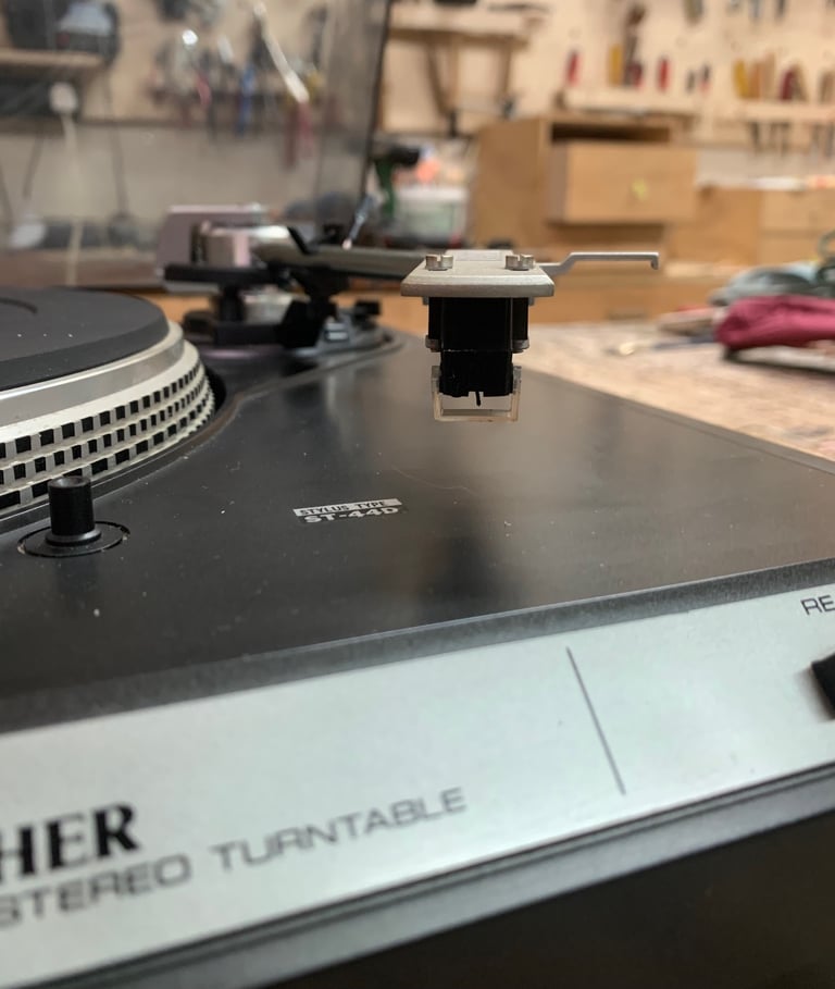 Vintage Fisher Studio Standard MT-6310 Belt Drive Turntable