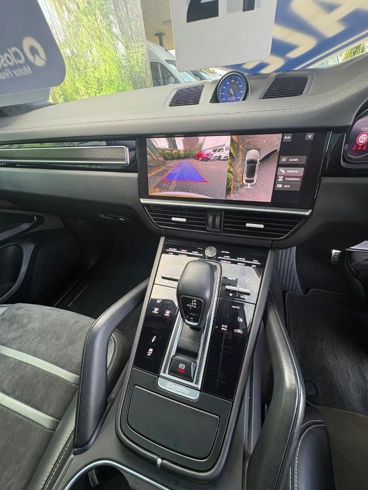 2020 Porsche Cayenne GTS 5dr Tiptronic S 5 door Coupe 