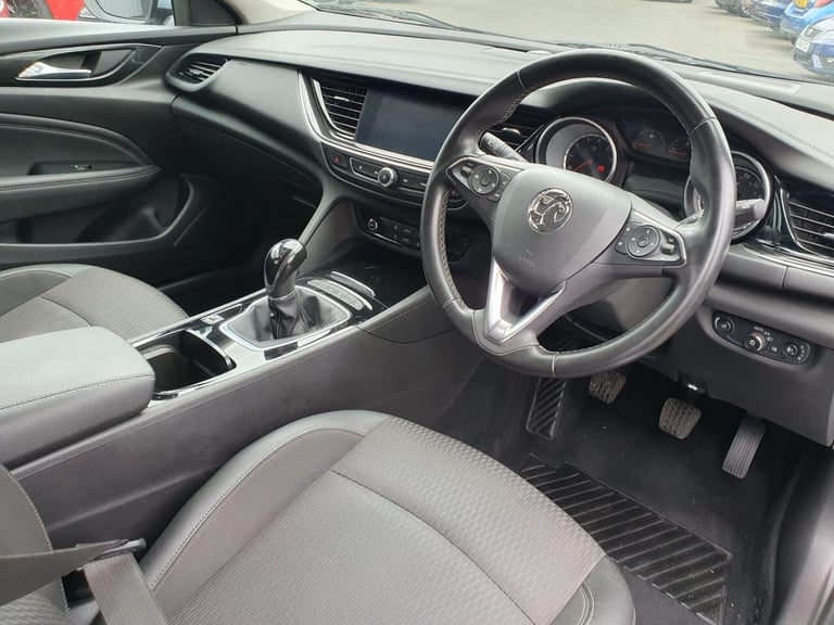2017 Vauxhall Insignia 1.5i Turbo Tech Line Nav Grand Sport 5dr Petrol Manual Euro 6 (s/s) (165 p...
