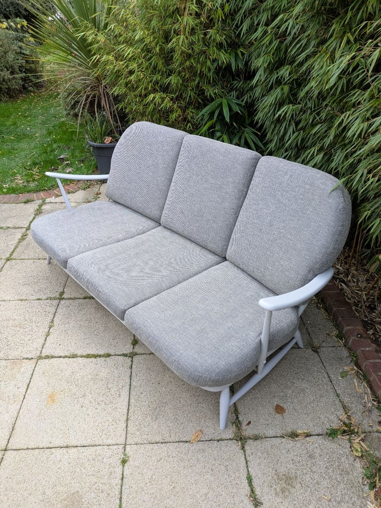 Ercol 203 Windsor Sofa Vintage Retro MCM Delivery Available 
