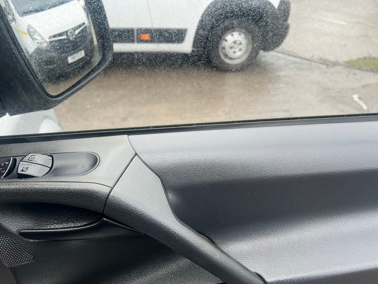 2011 Mercedes-Benz Vito 113CDI BlueEFFICIENCY Window Van PANEL VAN Diesel Manual