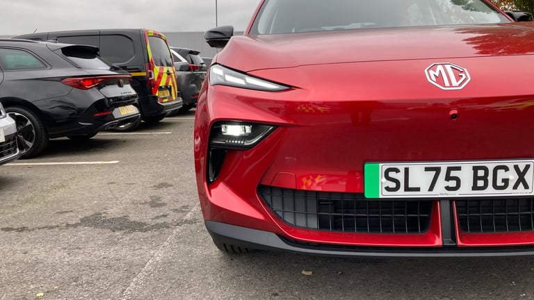 2025 MG MGS5 170kW Trophy EV Long Range 64kWh 5dr Auto Electric Estate Estate Electric Automatic