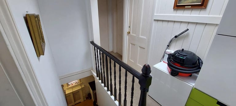 Single Room to rent in Tonbridge 10 minutes from station bills included 