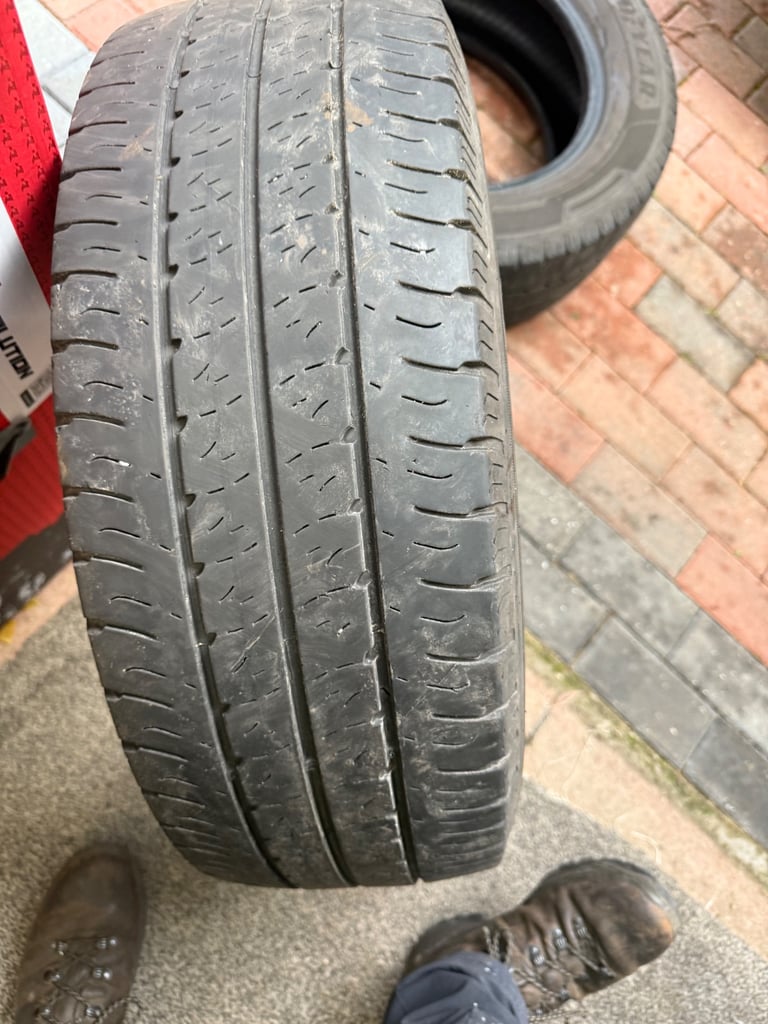 Ford transit van tires good conditi 4 mm 