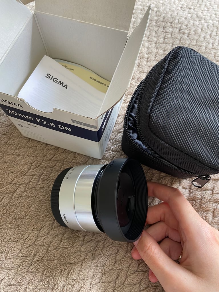 Sigma 30mm f/2.8 Lens