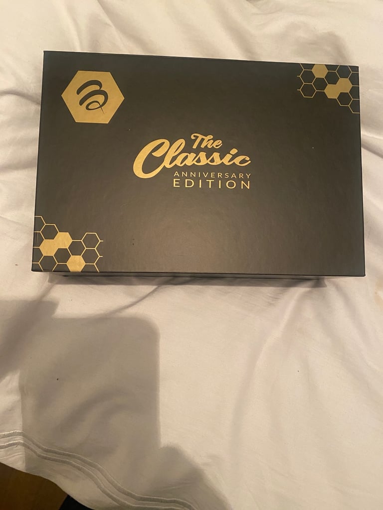 image for BuzzTv Classic 64 anniversary edition@£120.00