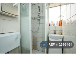 1 bedroom in Kingston Upon Thames, Kingston Upon Thames, KT1 (#2596464)