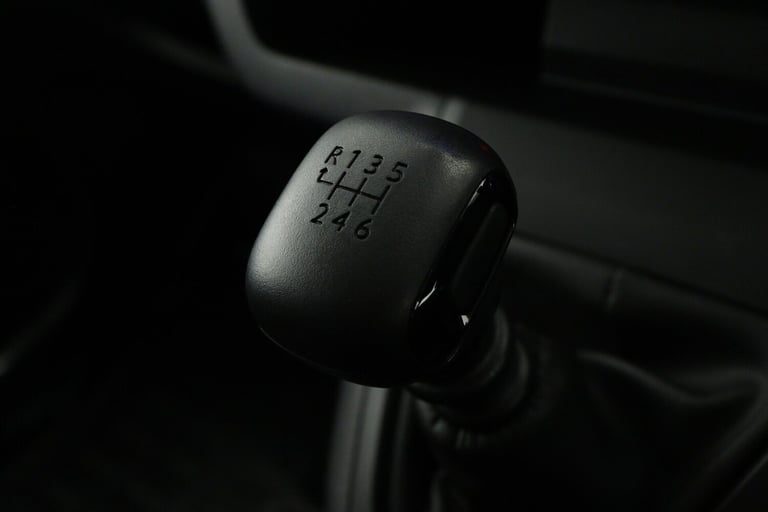 2025 Peugeot Expert PV Standard 1.5 BlueHDi 120 Professional S&amp;S MT6 Panel Van Diesel Manual