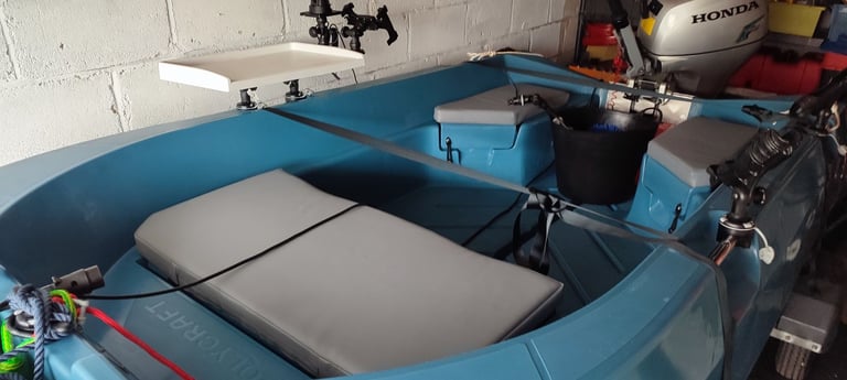 Polycraft Tuffy 300 2024 with Tohatsu 9.8hp 4 stroke 2025 and Extreme trailer