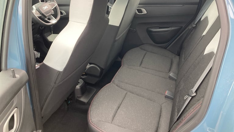 2025 Dacia Spring 27kWh Expression 65 48kW 5dr Auto Electric Hatchback Hatchback Electric Automatic