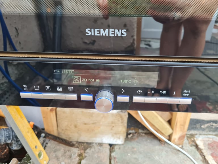 Siemens Liftmatic single electric oven built-in stainless Steel multifunction Pyrolytic 