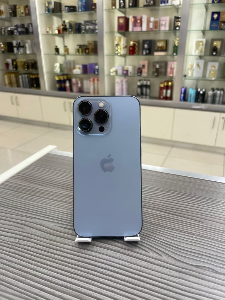 image for Apple iPhone 13 Pro 512GB Unlocked in Excellent Condition