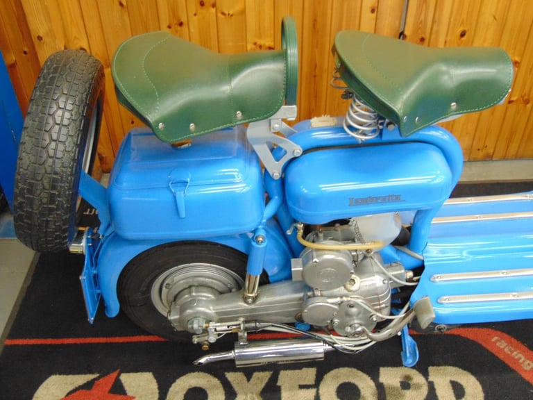 Lambretta 150 Model runner original 1956 classic investment display Italian shop