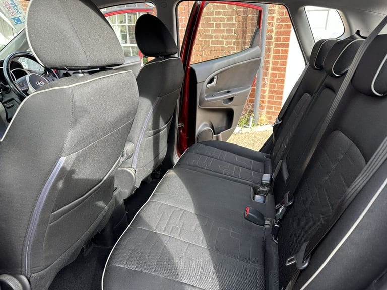 2014 Kia Venga 1.4 EcoDynamics 2 5dr HATCHBACK PETROL Manual
