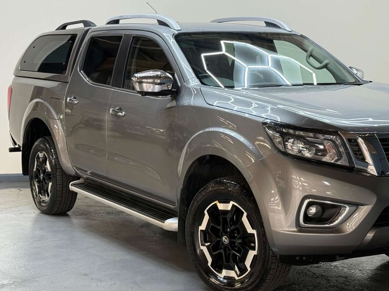 2020 Nissan Navara Double Cab Pick Up Tekna 2.3dCi 190 TT 4WD Auto PICK UP DIESEL Automatic