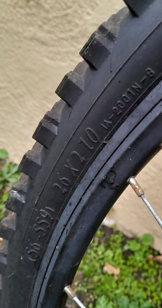 Apollo Mountain Bike