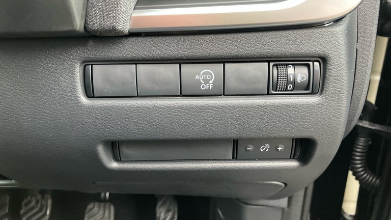 2025 Nissan Qashqai 1.3 DiG-T MH Acenta Premium 5dr Petrol Hatchback Hatchback Petrol Manual