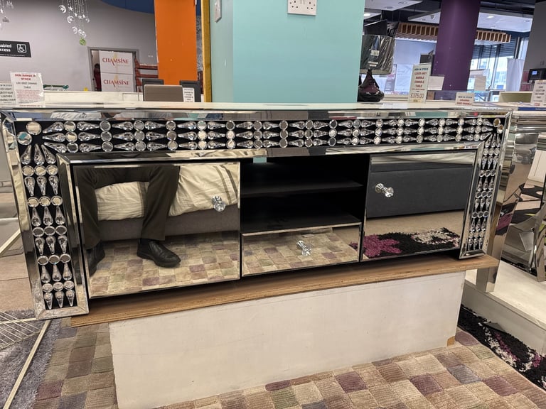 Crushed glass tv unit reduced ex display 