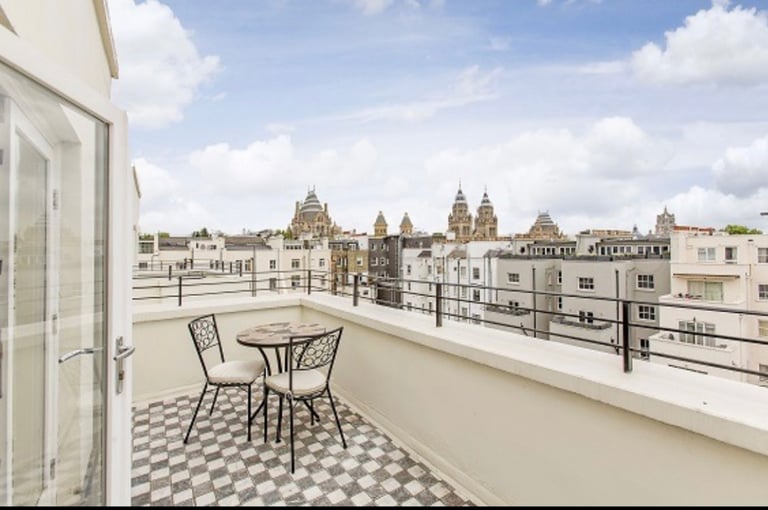 South Kensington - SW7 One Bedroom Apartment Short Term Let £1813 per week 