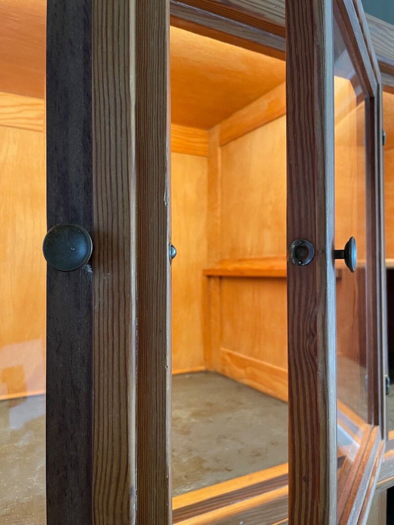 RARE VINTAGE KITCHEN CABINET FOR SALE