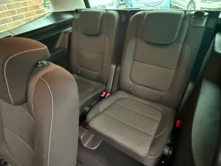2018 Volkswagen Sharan 2.0 TDI SE Nav DSG Euro 6 (s/s) 5dr MPV Diesel Automatic