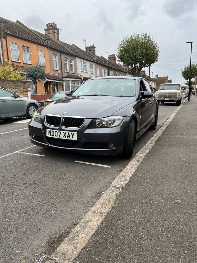 BMW, 3 SERIES, Saloon, 2007, Manual, 1995 (cc), 4 doors