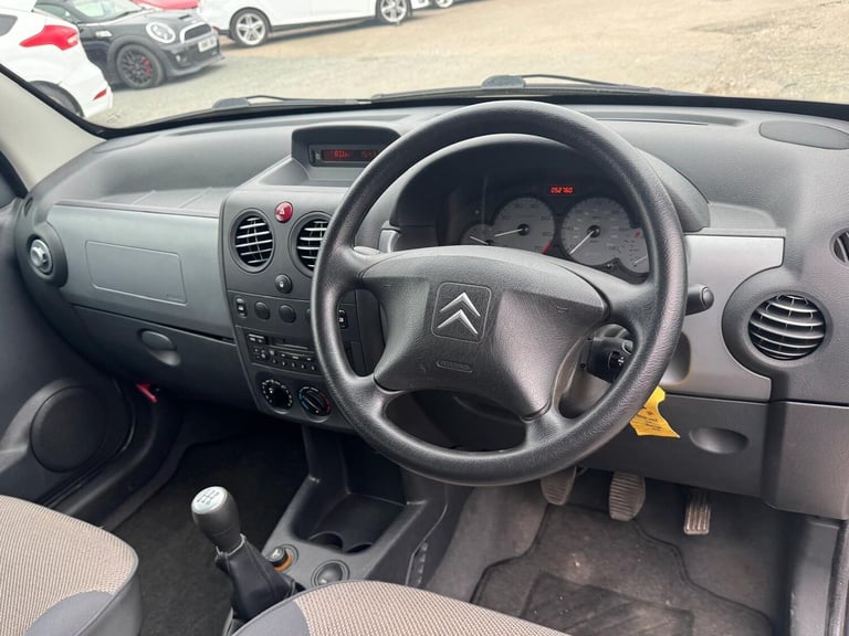 2004 Citroen Berlingo 1.6 Forte Multispace 5dr MPV Petrol Manual