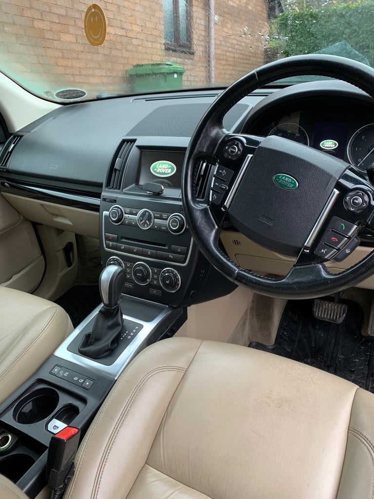 Land Rover, FREELANDER, Estate automatic, 2013, Other, 2179 (cc), 5 doors