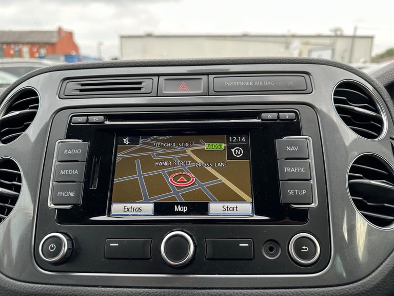 2013 Volkswagen Tiguan 2.0 TDI BlueMotion Tech Match DSG 4WD Euro 5 (s/s) 5dr ESTATE Diesel Autom...