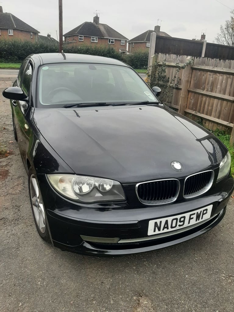 image for BMW, 1 SERIES, Hatchback, 2009, Manual, 1995 (cc), 5 doors