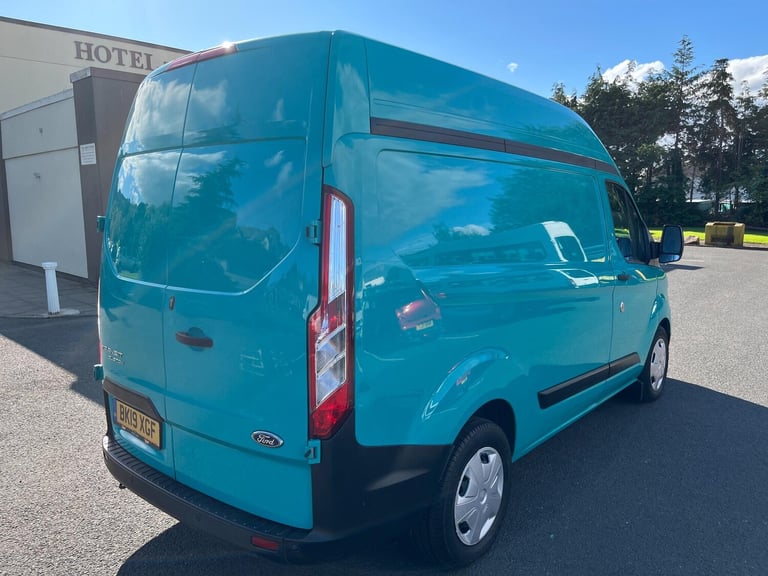2019 Ford Transit Custom 2.0 320 EcoBlue Trend Auto L1 H2 Euro 6 (s/s) 5dr PANEL VAN Diesel Autom...
