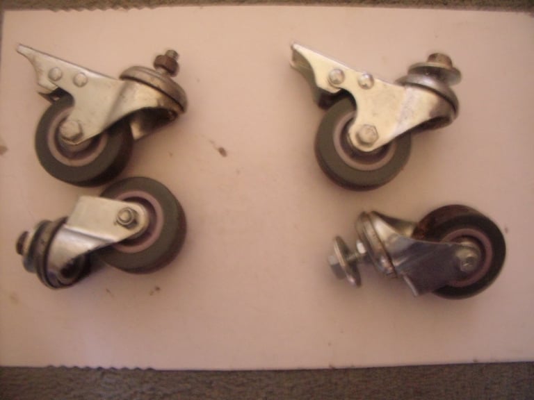 4 x swivelling wheels approx 2inches diameter x 3/4inch thick