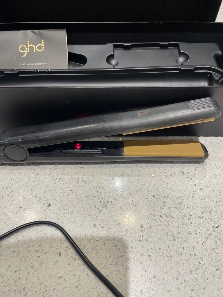 ghd hair straightener