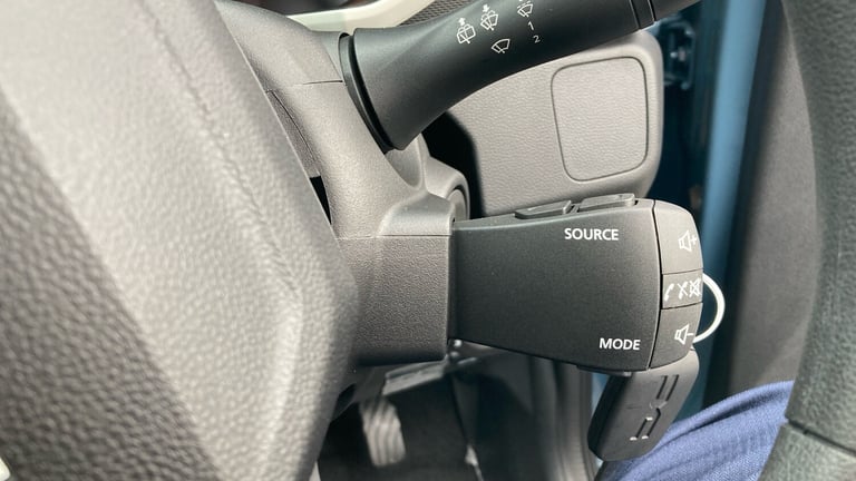 2025 Dacia Spring 27kWh Expression 65 48kW 5dr Auto Electric Hatchback Hatchback Electric Automatic