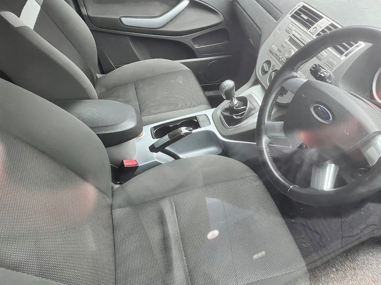 Ford, KUGA, Estate, 2010, Manual, 1997 (cc),5 doors - Image 4