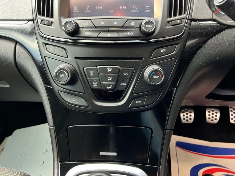 2017 Vauxhall Insignia 1.6 CDTi SRi VX Line Nav Hatchback 5dr Diesel Manual Euro 6 (s/s) (136 ps)...