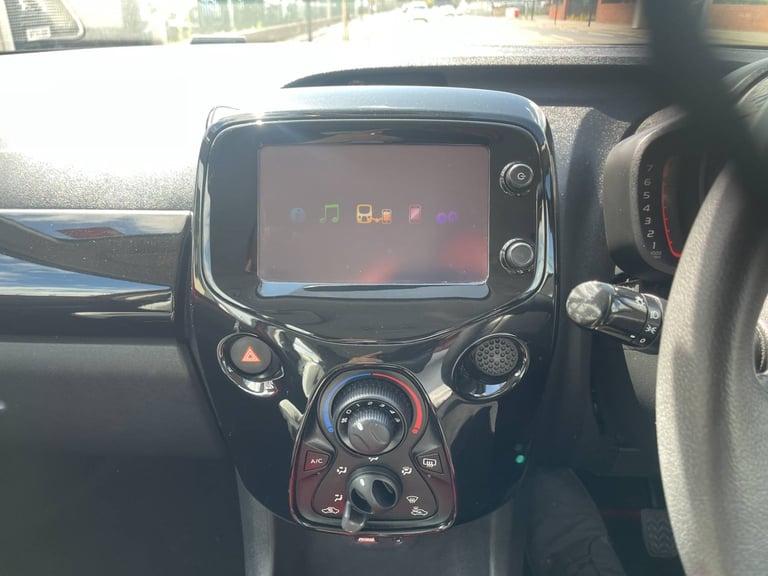 2014 Toyota AYGO 1.0 VVT-i X-Play 3dr ONLY £20 ROAD TAX PA  *WAS £5695 SAVE £1200 NOW £4495* HATC...