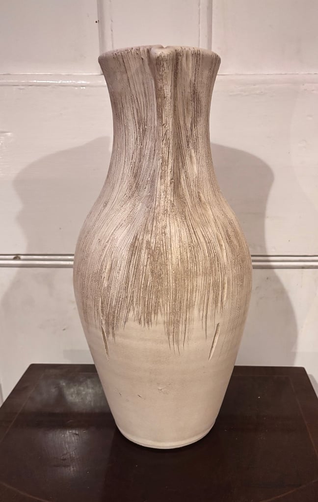 Stylish decorative ceramic vase