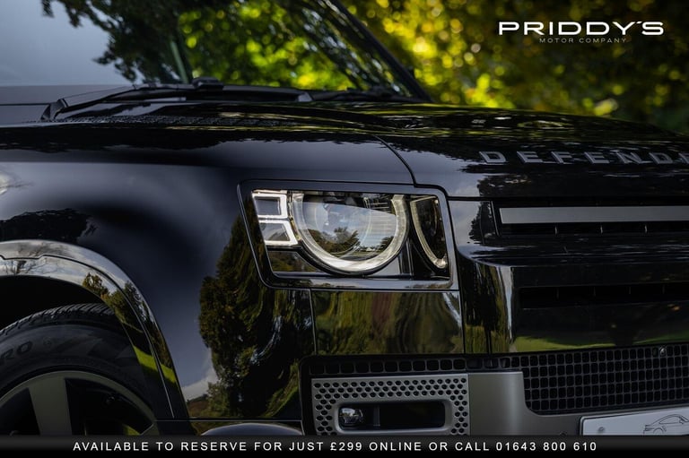 LAND ROVER DEFENDER 90 2.0 P300 X-Dynamic HSE - Amazing spec. Massive presence.