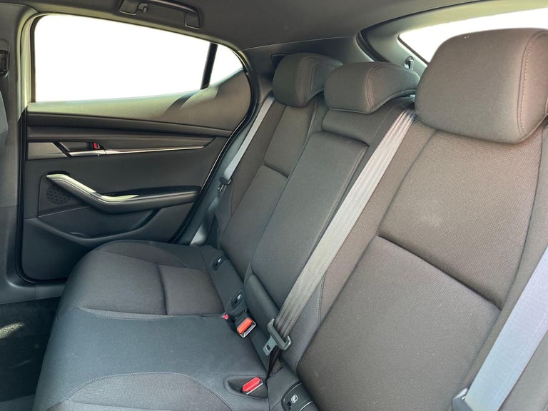  Mazda 3 2.5 E Skyactiv G Mhev Exclusive Line Hatchback 5dr Petrol Manual Euro