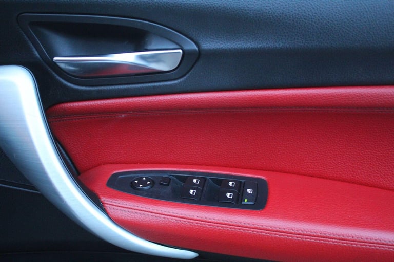 2013 BMW 1 Series 2.0 125d M Sport Auto Euro 5 (s/s) 5dr HATCHBACK Diesel Automatic