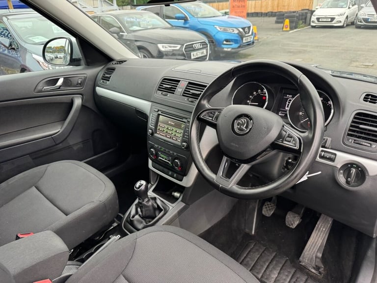 2015 Skoda Yeti 2.0 Turbo Diesel (TDI), SE Edition, Outdoor Packl, Manual. HATCHBACK Diesel Manual