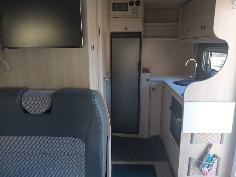 AUTO-TRAIL F-Line F62 AUTO.