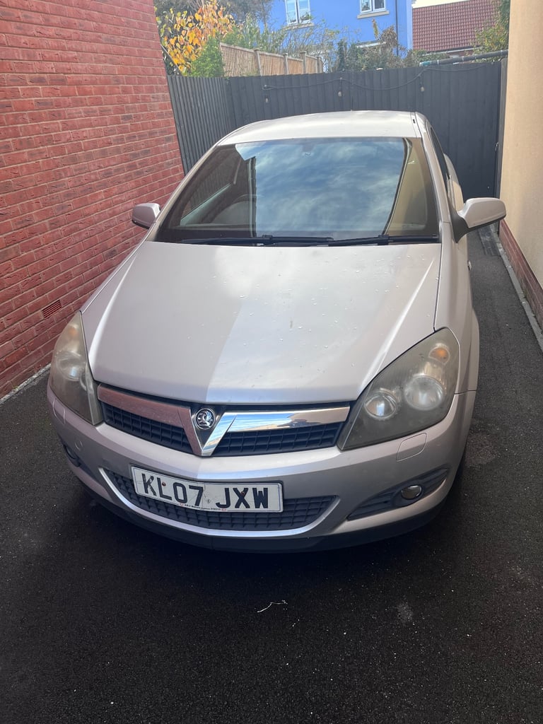 Cheap Vauxhall, ASTRA, Hatchback, 2007, Manual, 1598 (cc),3 doors for sale in Bristol
